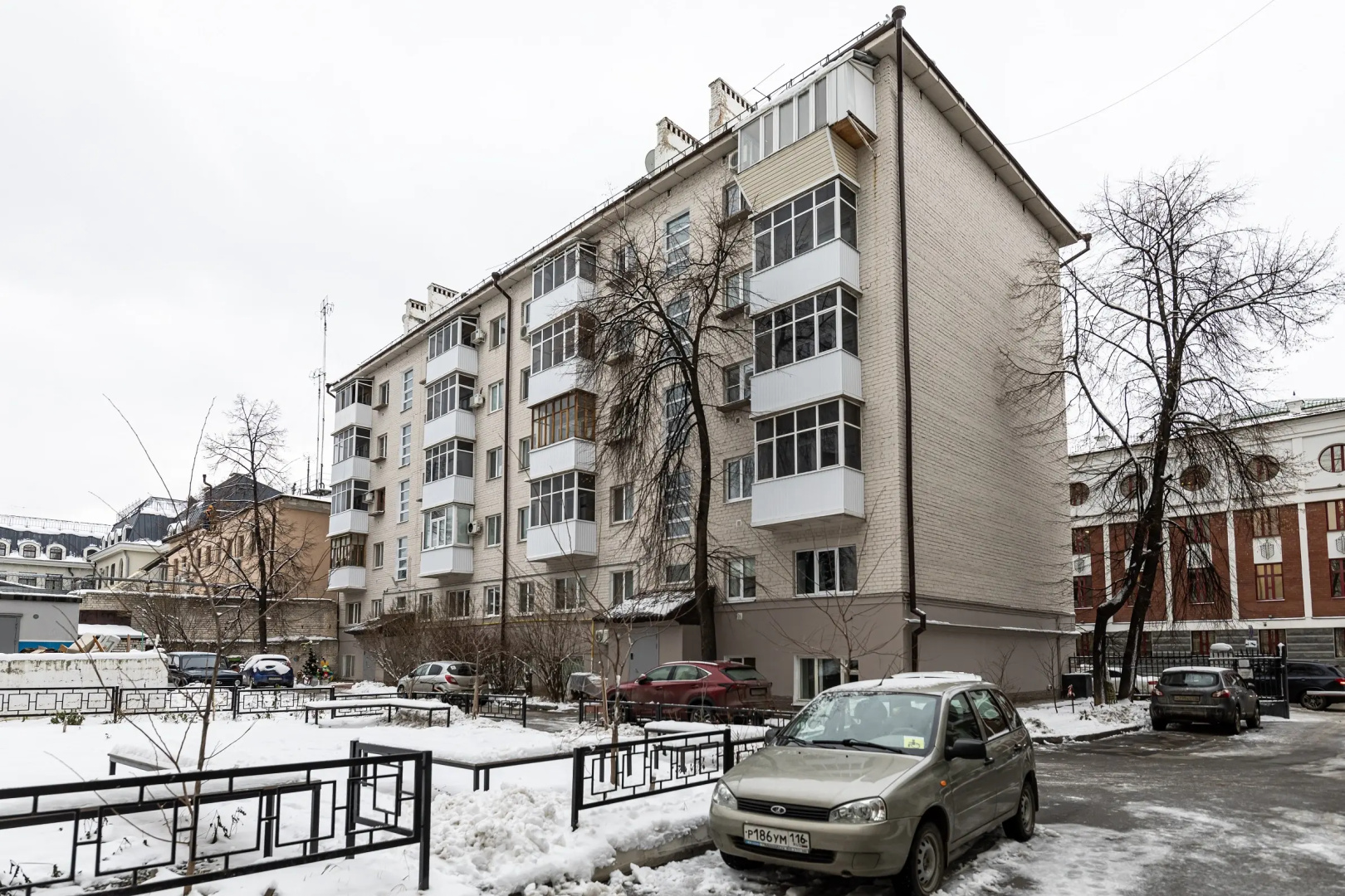 Квартира 1-к в центре Казани