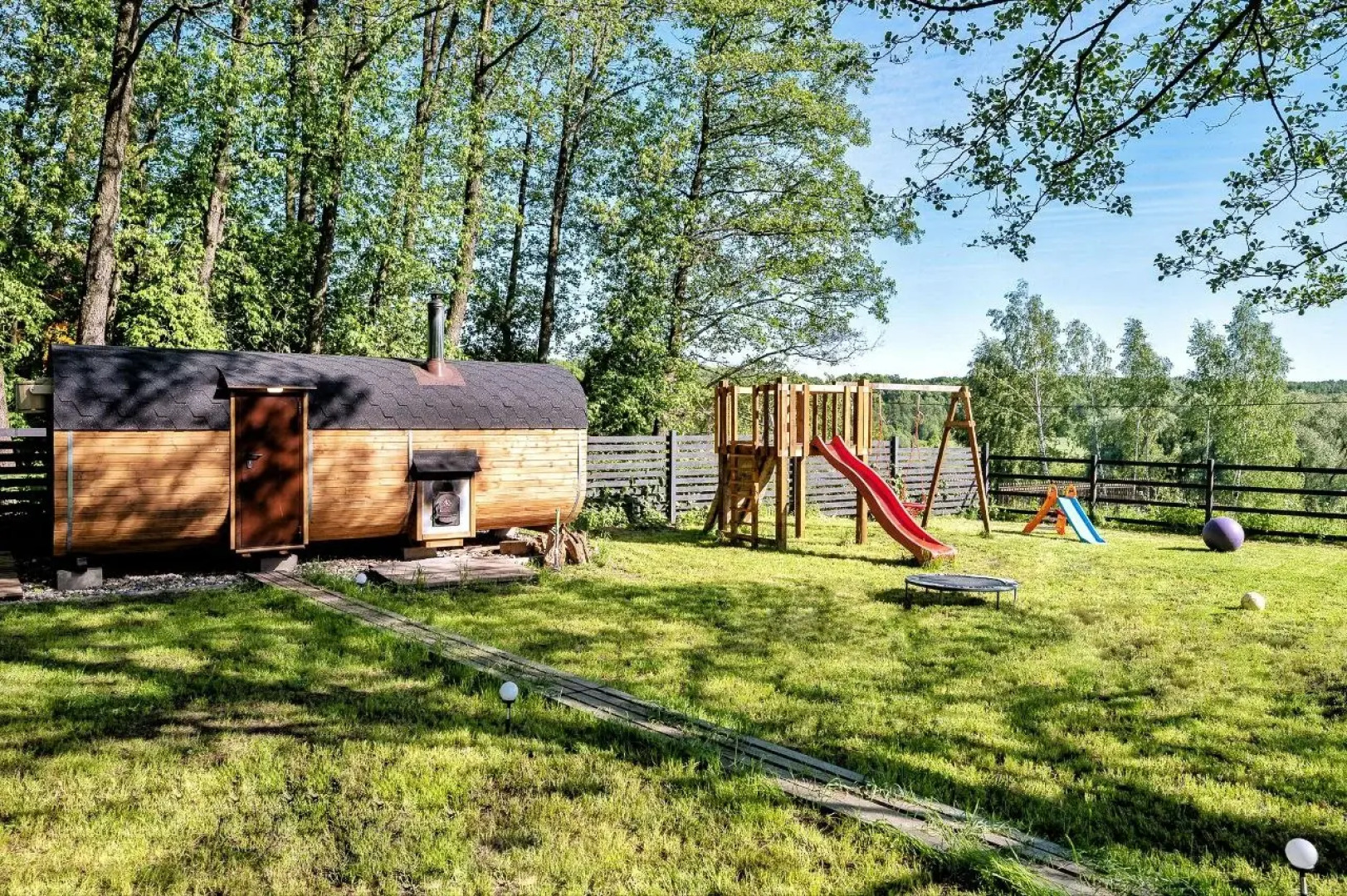 Частный Дом на Реке Green Place House