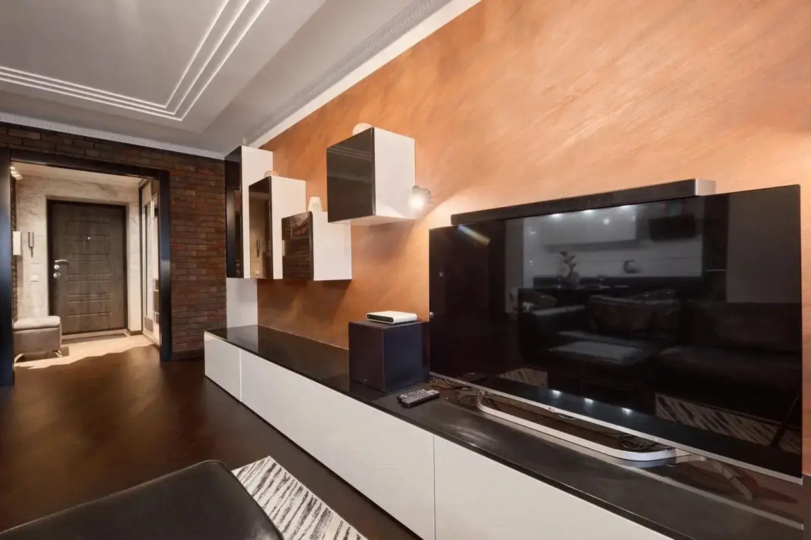 Апартаменты Reverie Vip2000