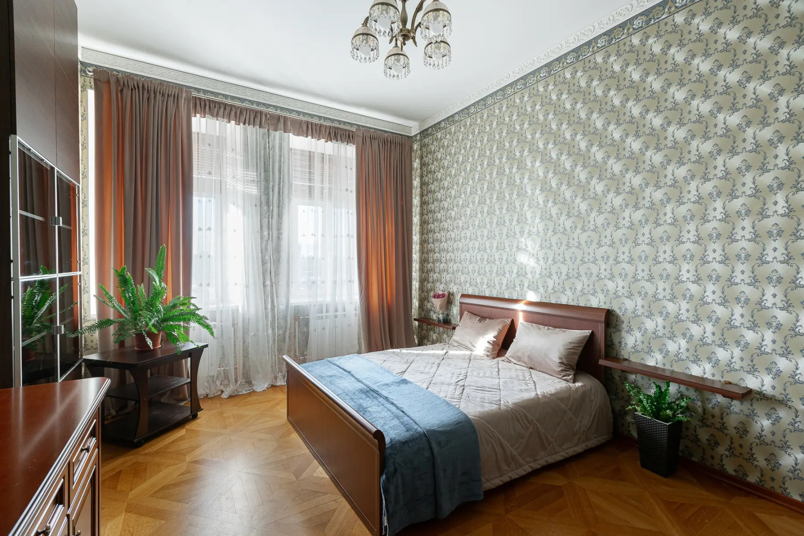 Квартира в центре Санкт-Петербурга