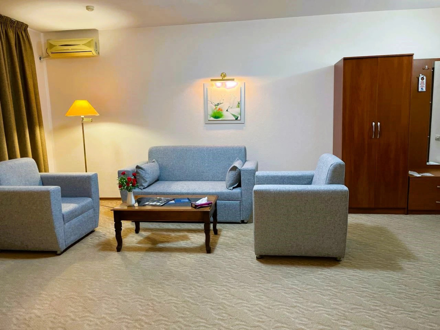 Отель Тенгри