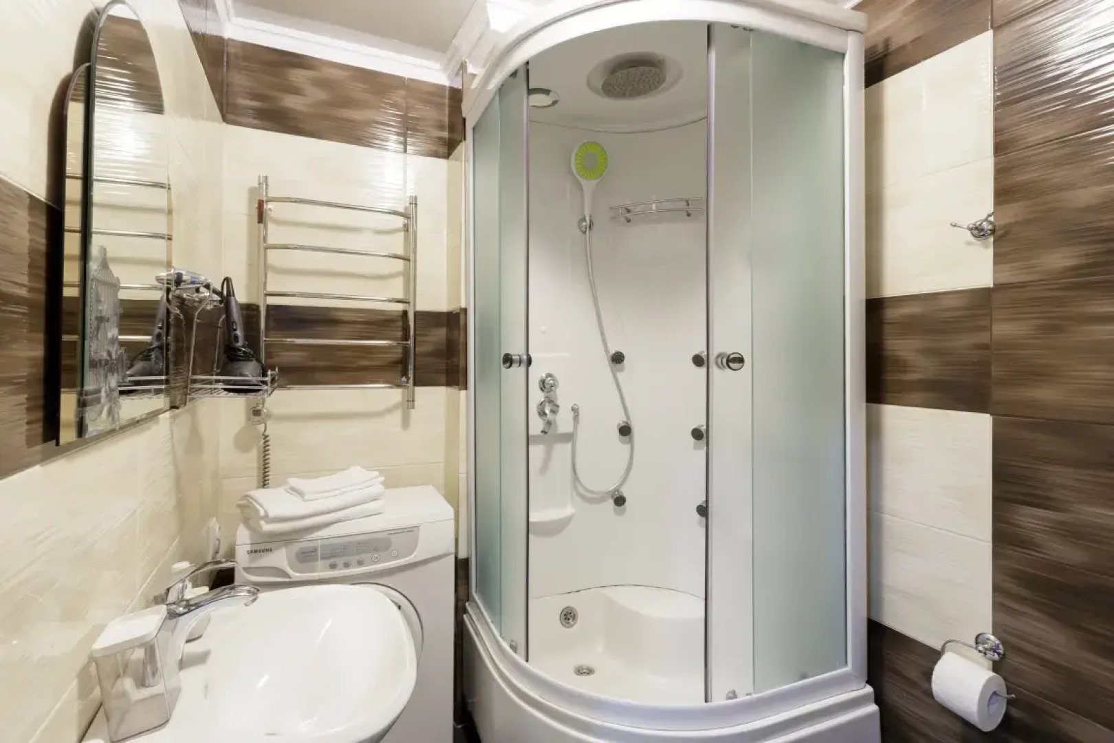 Апартаменты M Apartments Grand Versailles 1