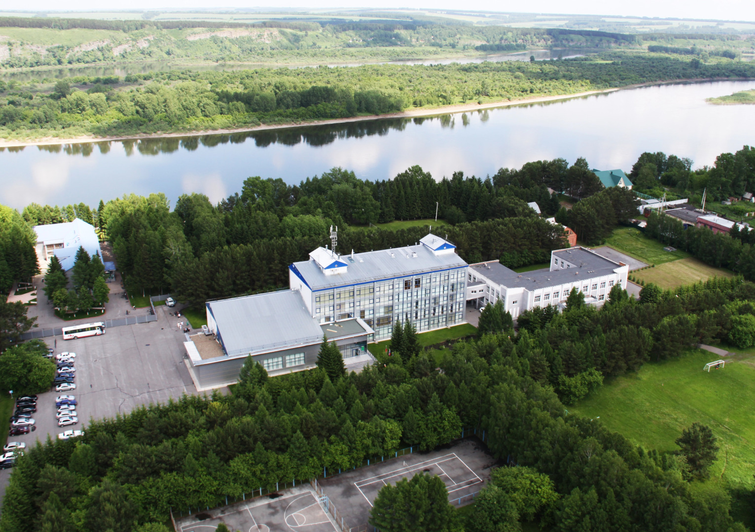 Отель Центр Отдыха Притомье