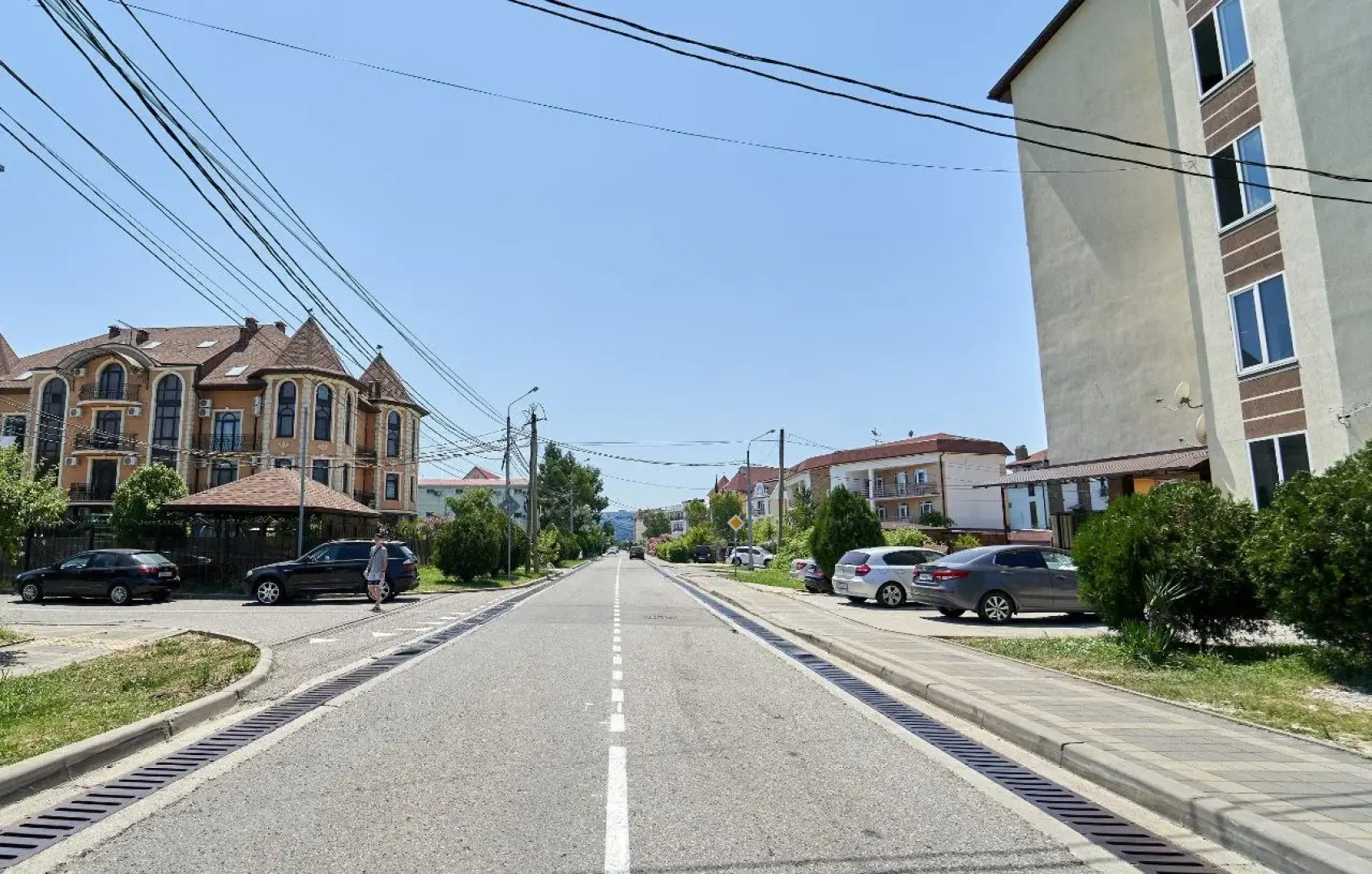 Апартаменты 2-х Комнатные на Перелетной