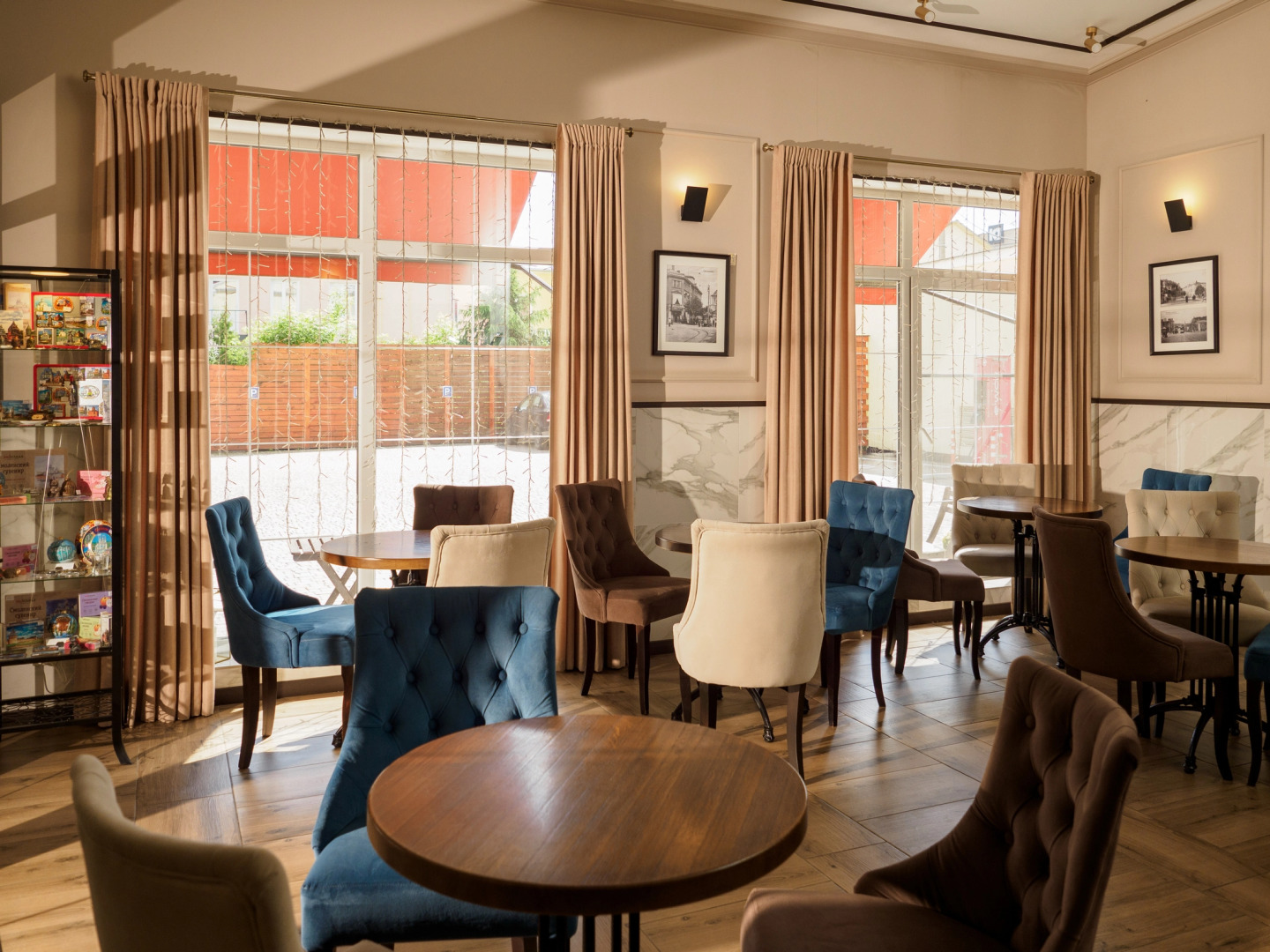 Отель Бридж