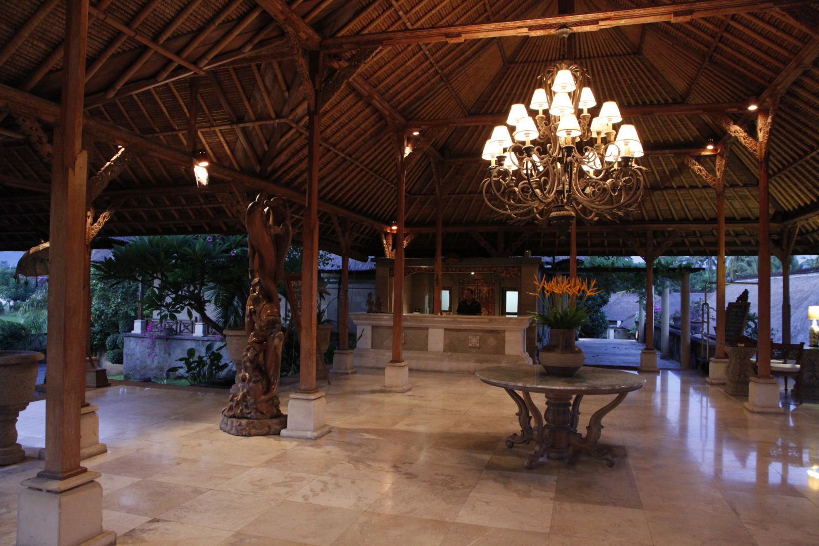 Hotel Puri Bagus Lovina