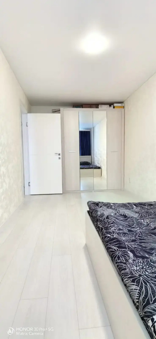 Квартира 3-x комнатная c евpоремонтoм