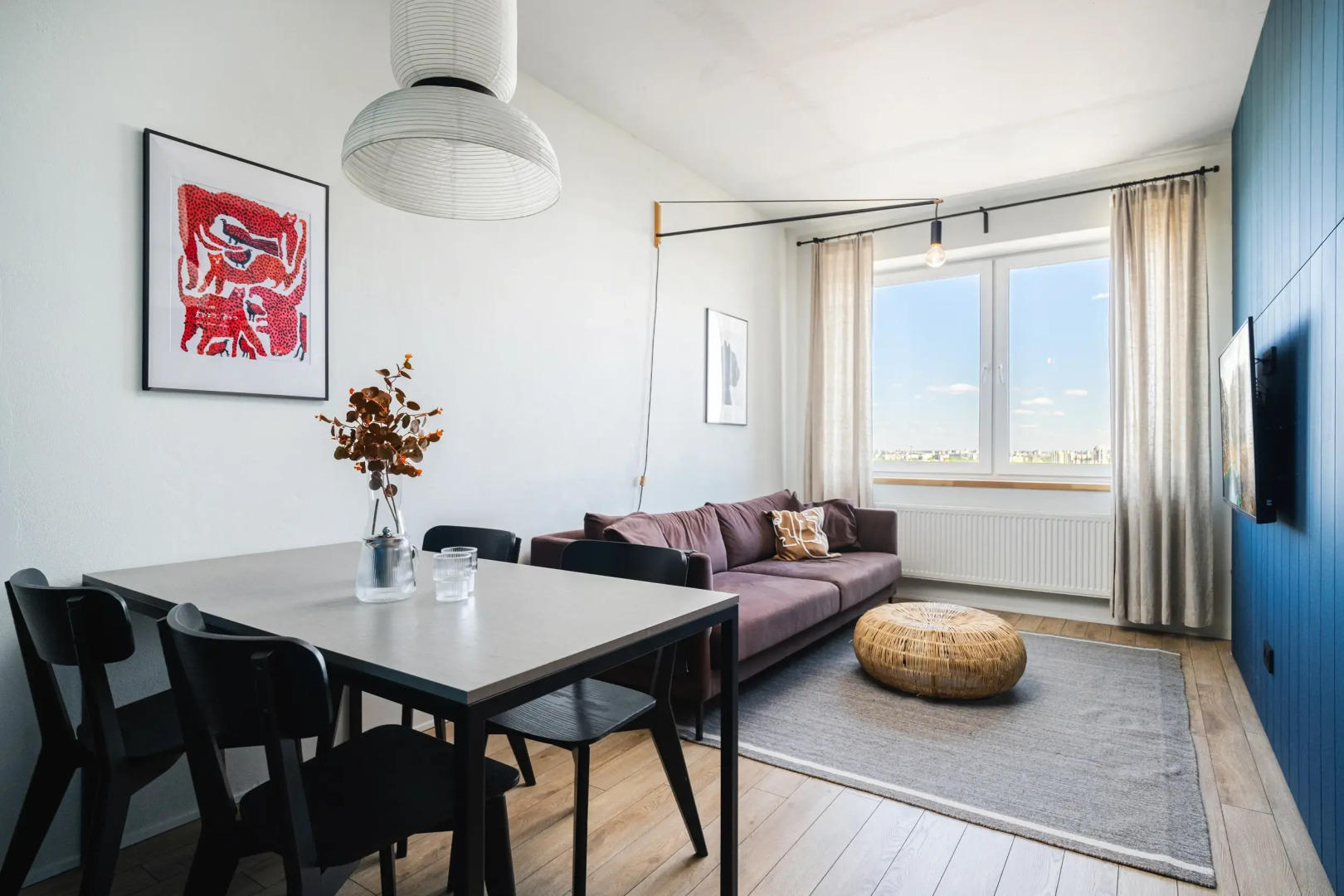 Апартаменты с захватывающим видом на проспект Дзержинского