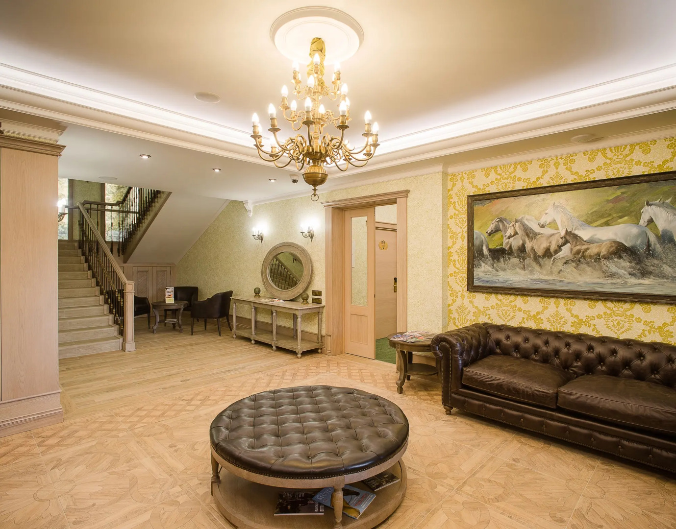 Отель Левада