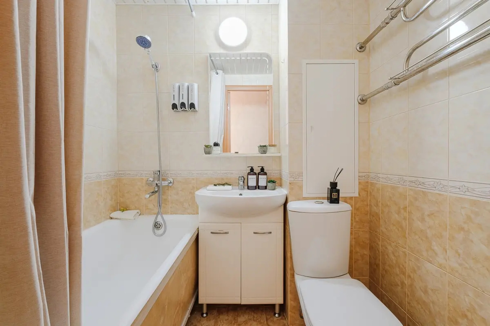 Апартаменты Life Apartments в центре города у Зеленоградского лесопарка