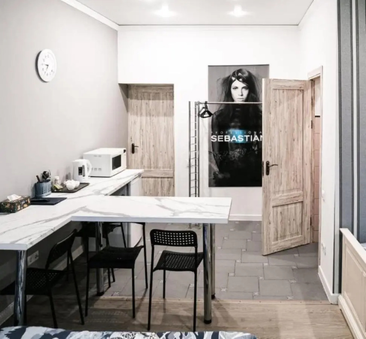 Гостевой дом с часами