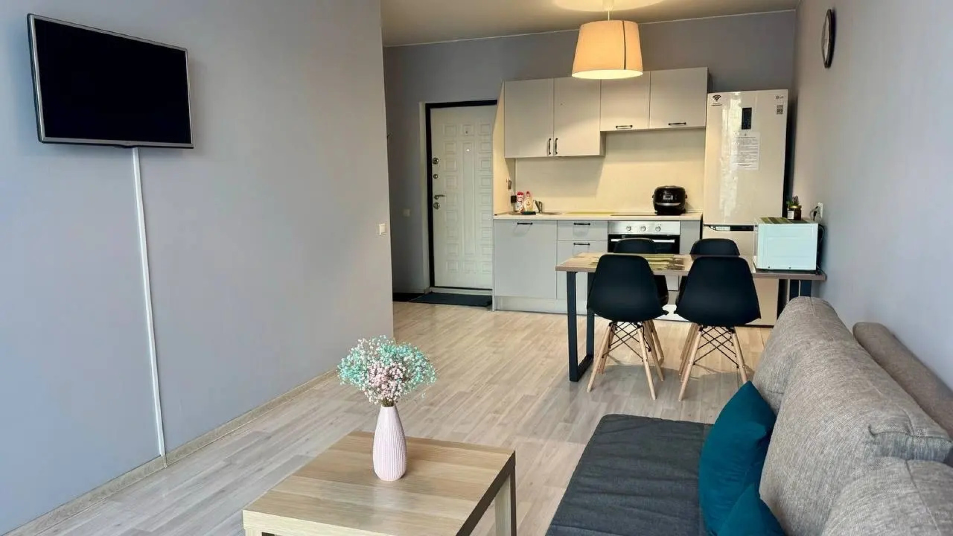 Квартира Capital Apartments