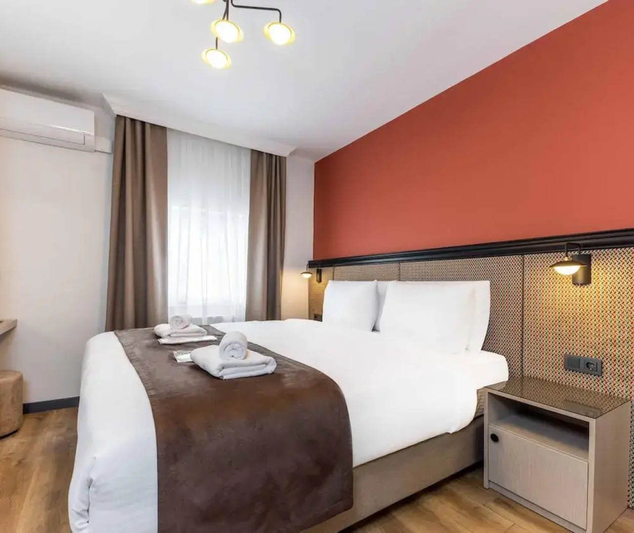 Отель BayMari Suites City Life