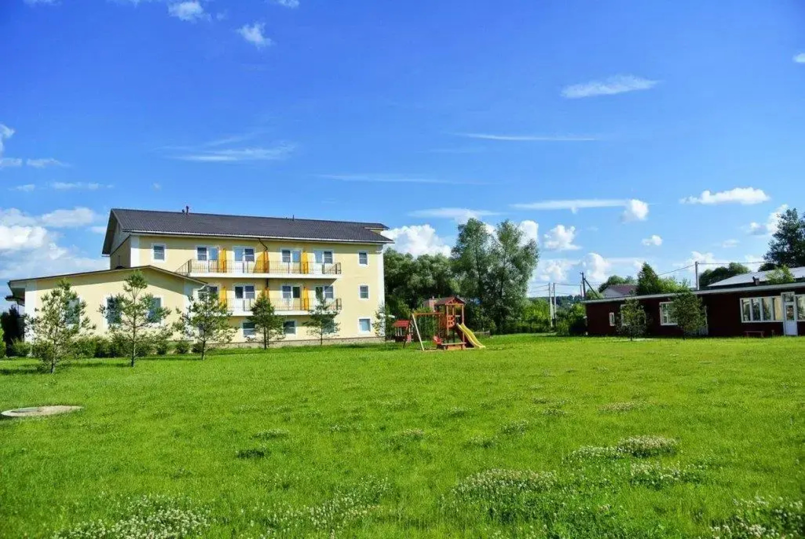 Отель Riverside