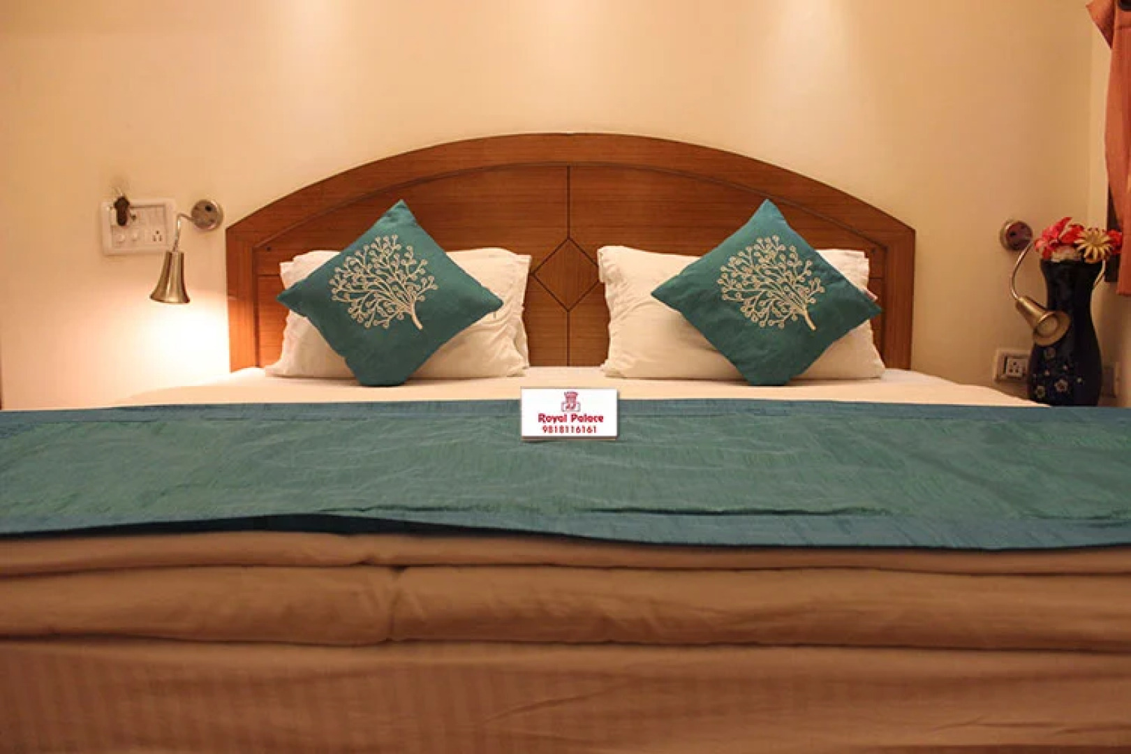 Отель Royal Palace