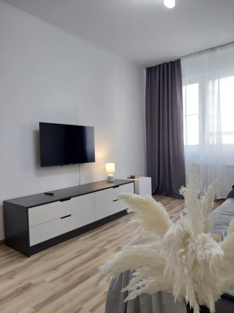 Апартаменты на улице Обручева 5