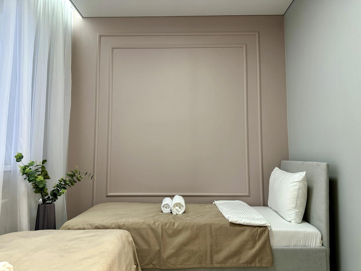 Апартаменты Unique Apart Изумруд рядом с Парком Ангелов, ФСК ЕЭС и Роскомнадзором на Мичурина 58/3