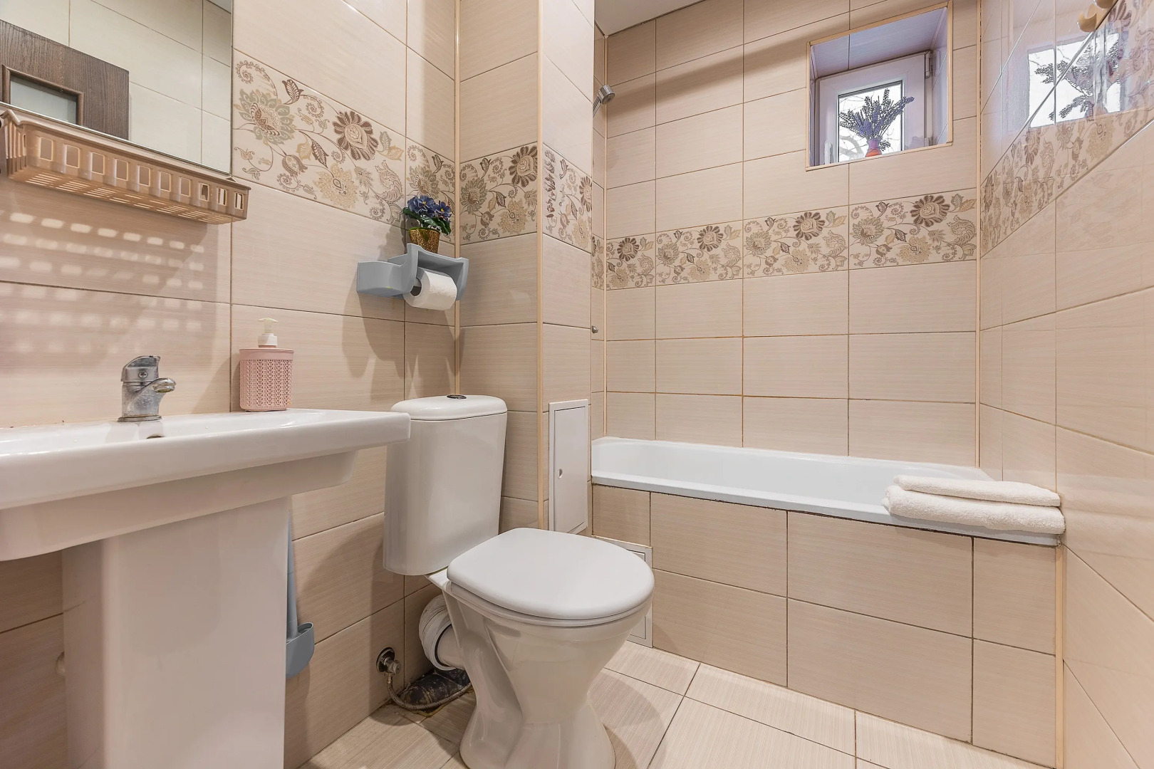 Квартира Около Рыбной Деревни и Южного Парка с Удобным Матрасом