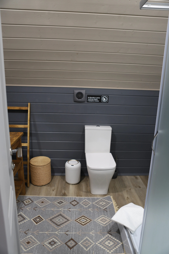 Частный дом Двухэтажный барнхаус с видом на горы