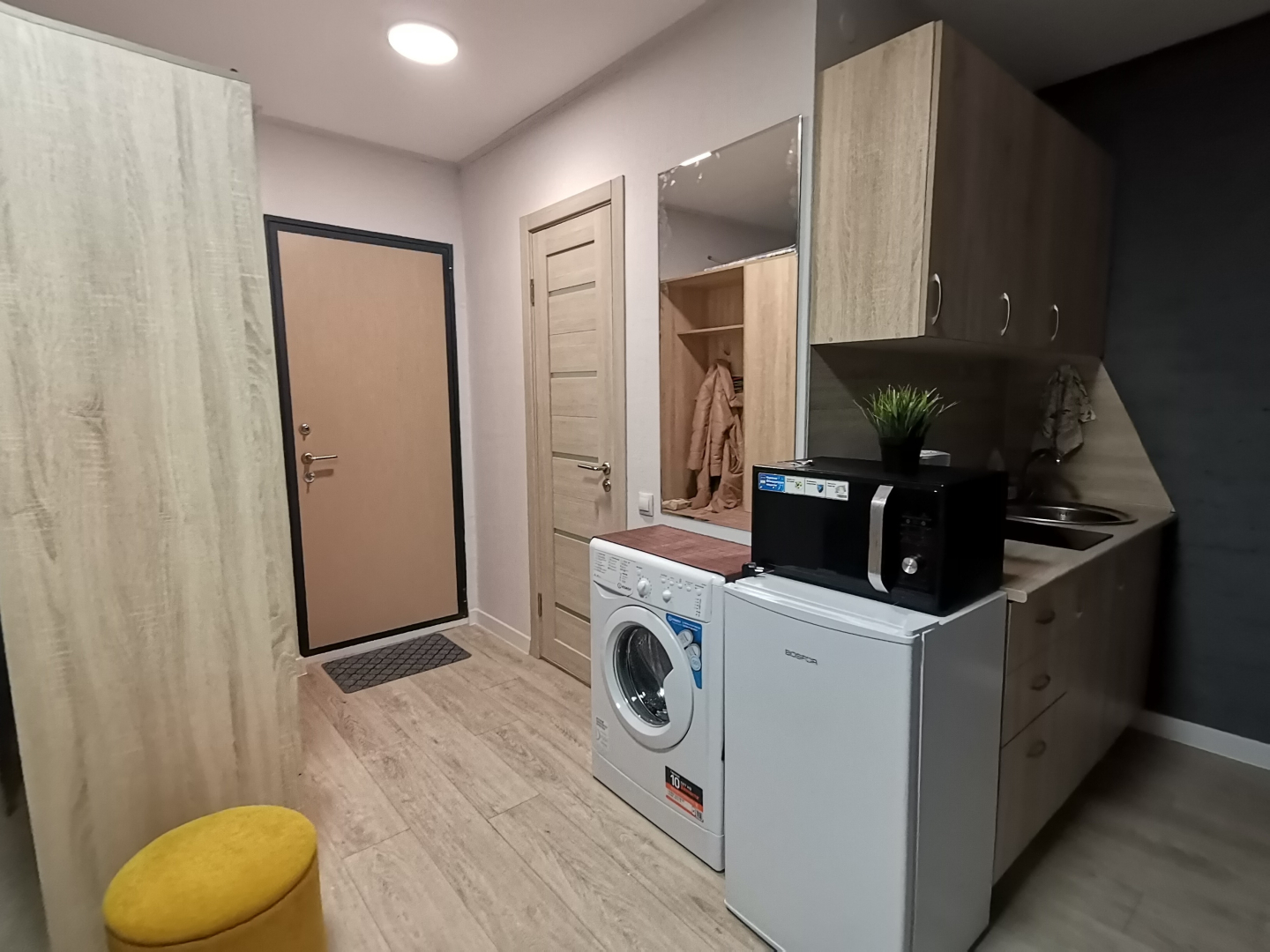 Апартаменты Северное Сияние Мельникайте 83 - 350