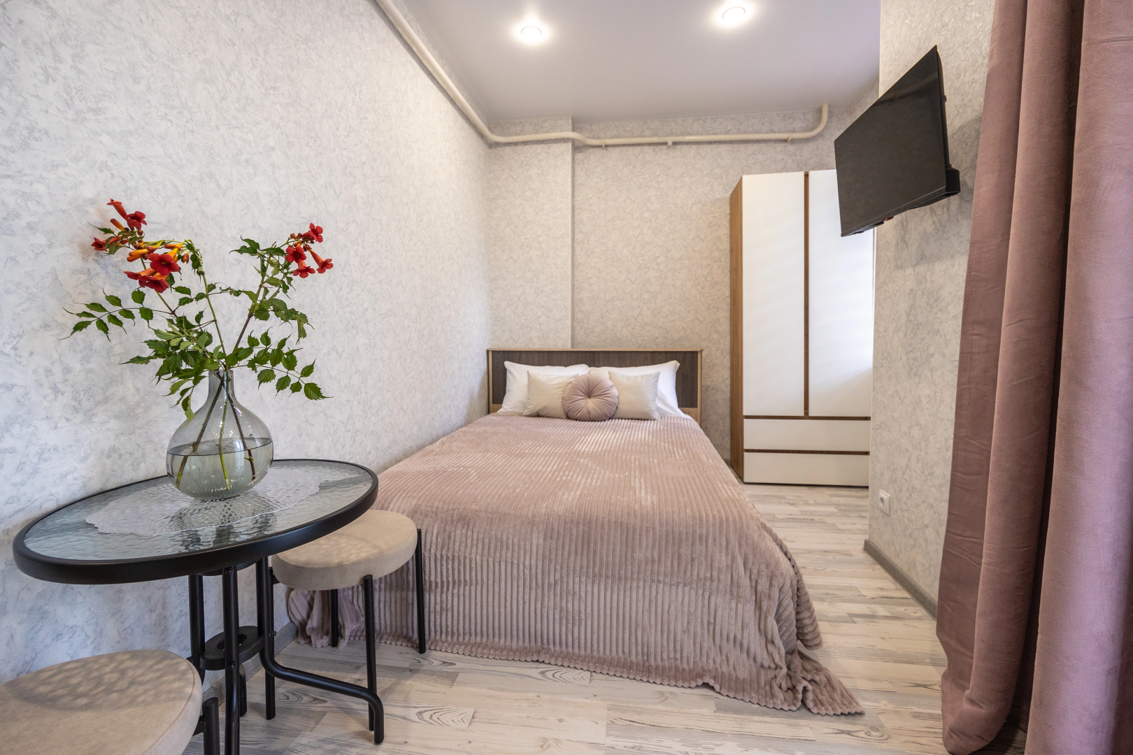 Апартаменты LovelyHome39 Студия 4 на Автомобильной