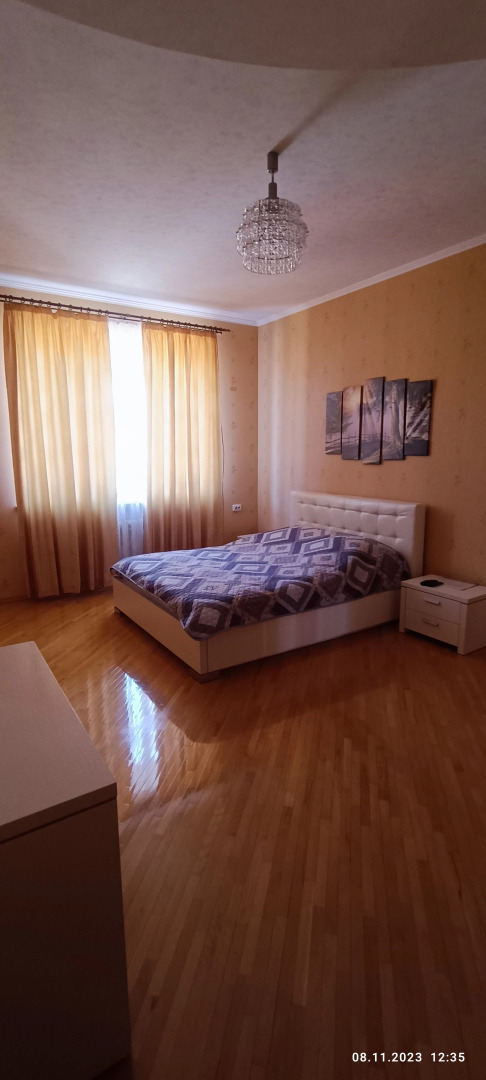 Частный дом на Крутой