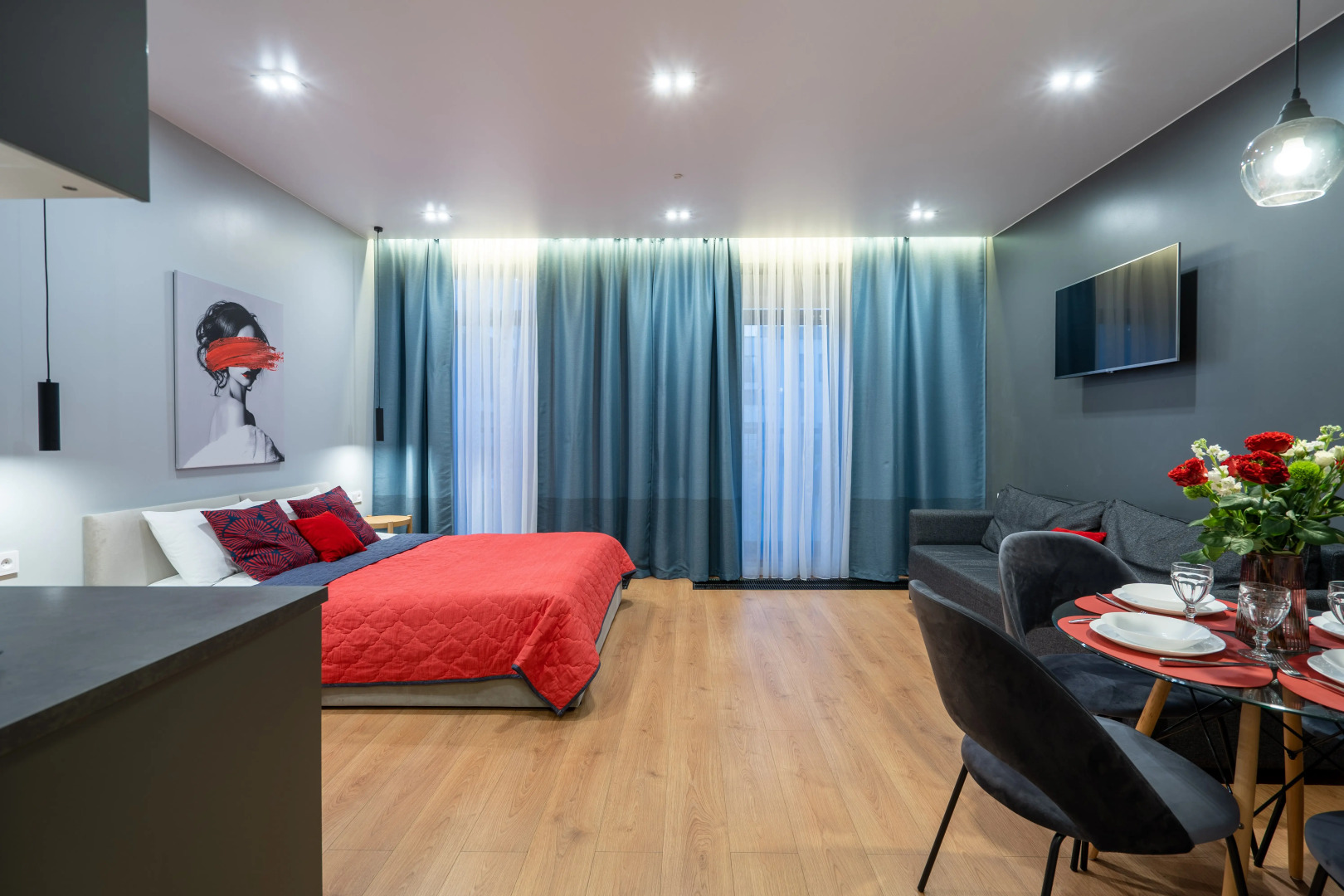 Апартаменты Охта «КраСКИ»