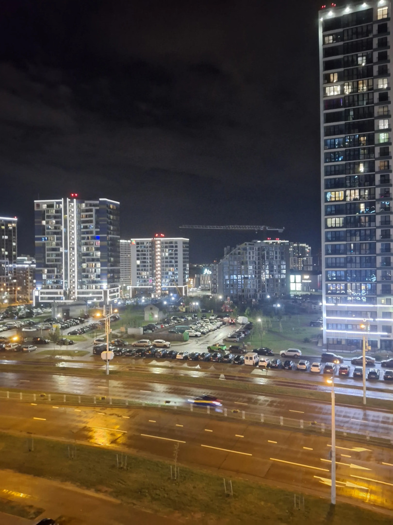 Квартира с кондиционером рядом с метро