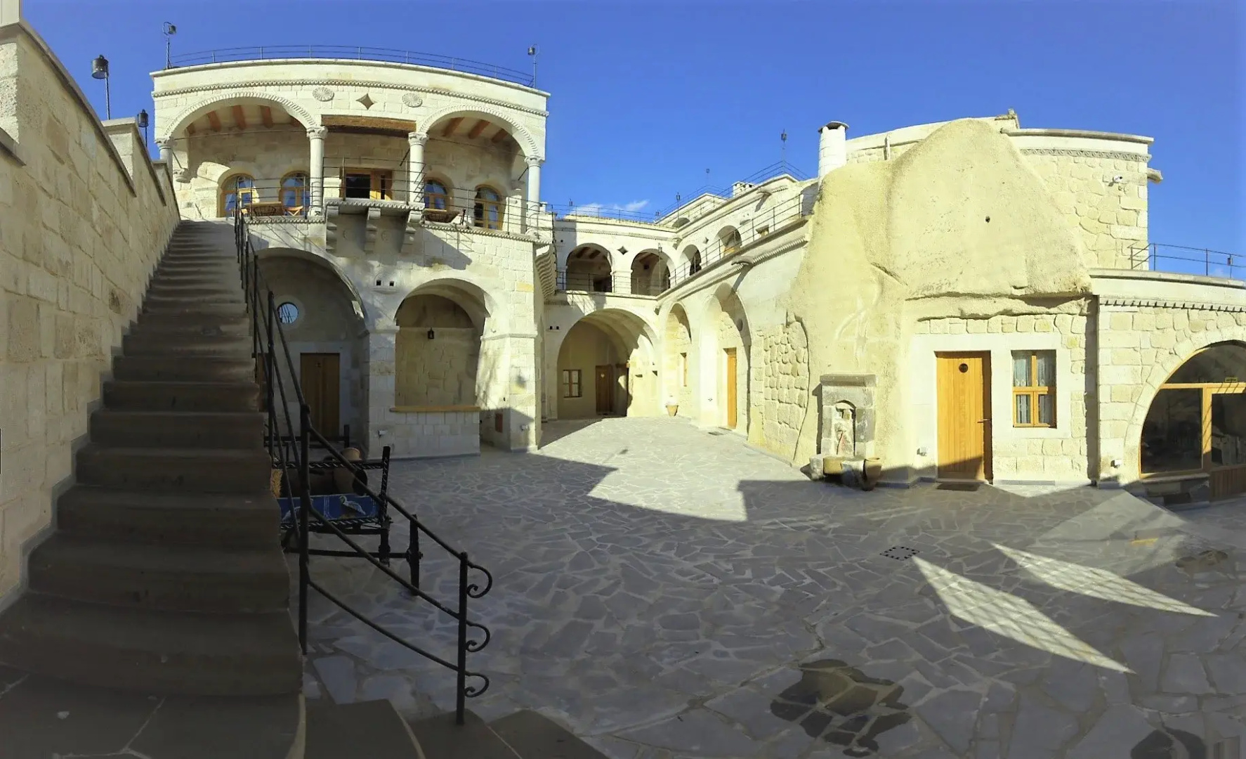 Nox Cave Hotel