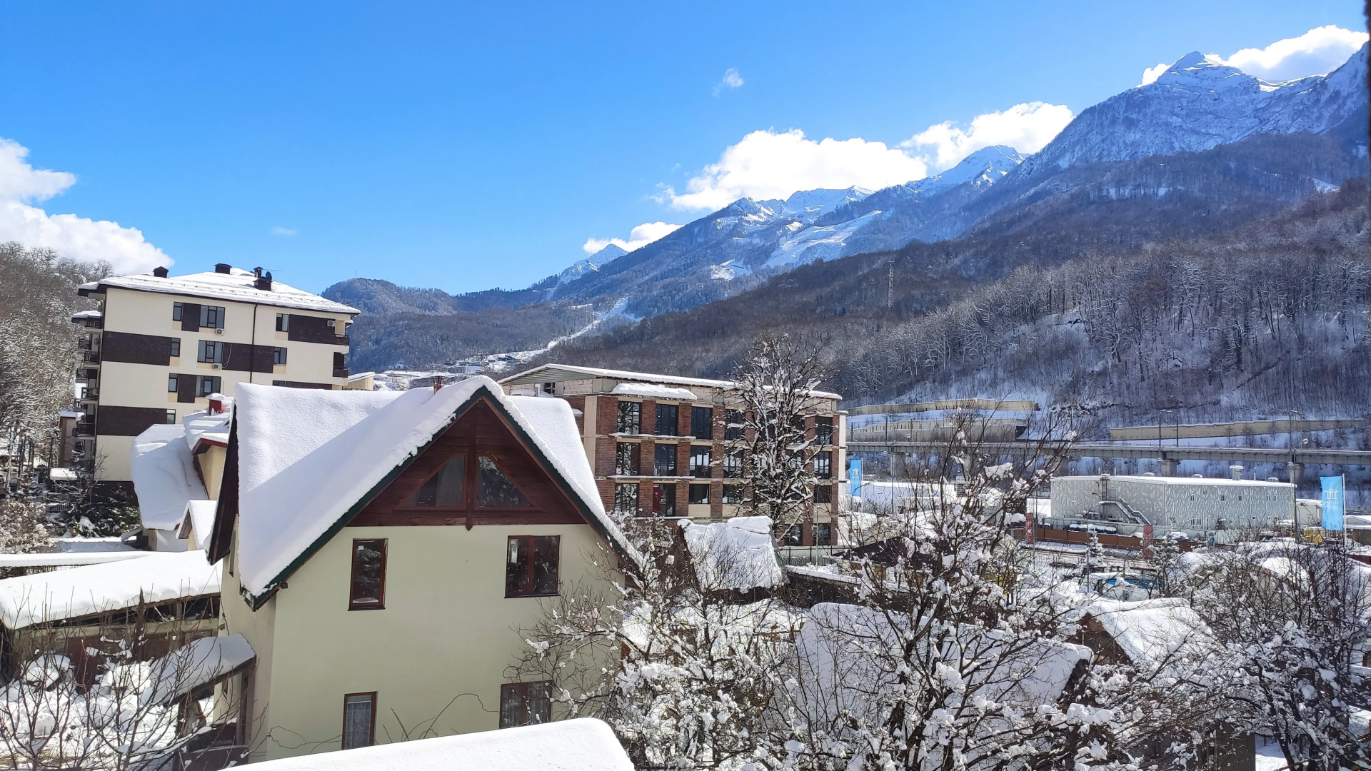 Апартаменты Горы