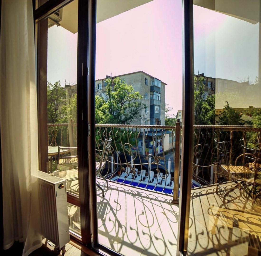 Отель Парадейсон