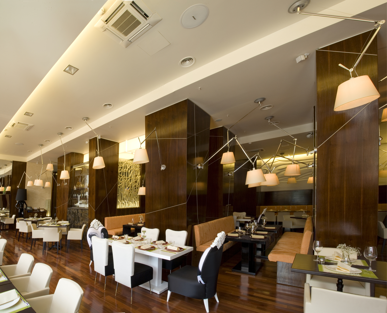 Отель East Gate