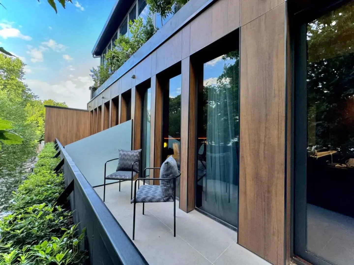 Отель Design Hotel & Private Spa – Tbilisi Edition