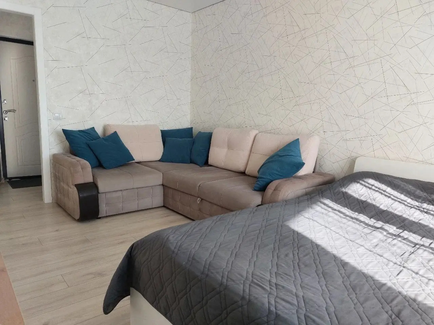 Квартира Olivinn в новом доме на 10 этаже