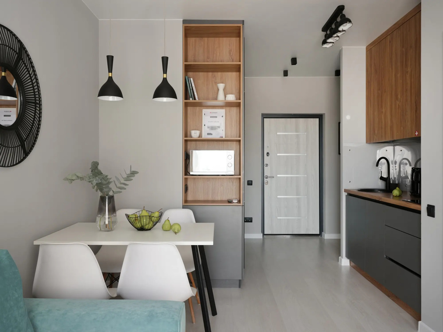 Апартаменты First Line