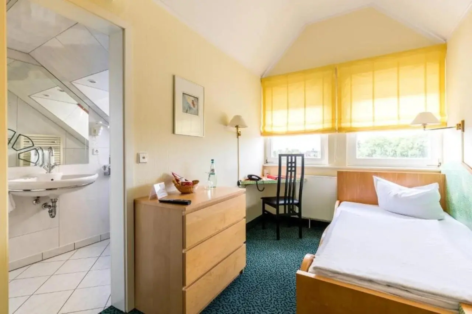 Отель Andante Hotel Dresden