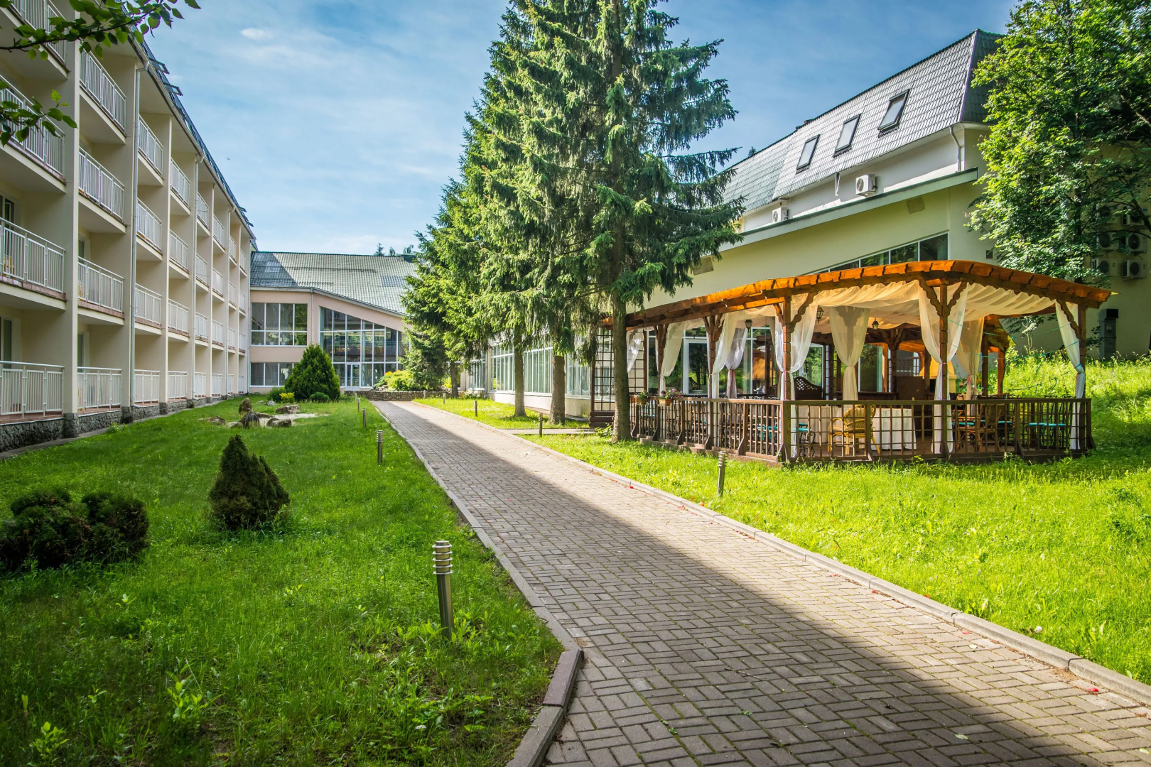 Отель Атлас Парк