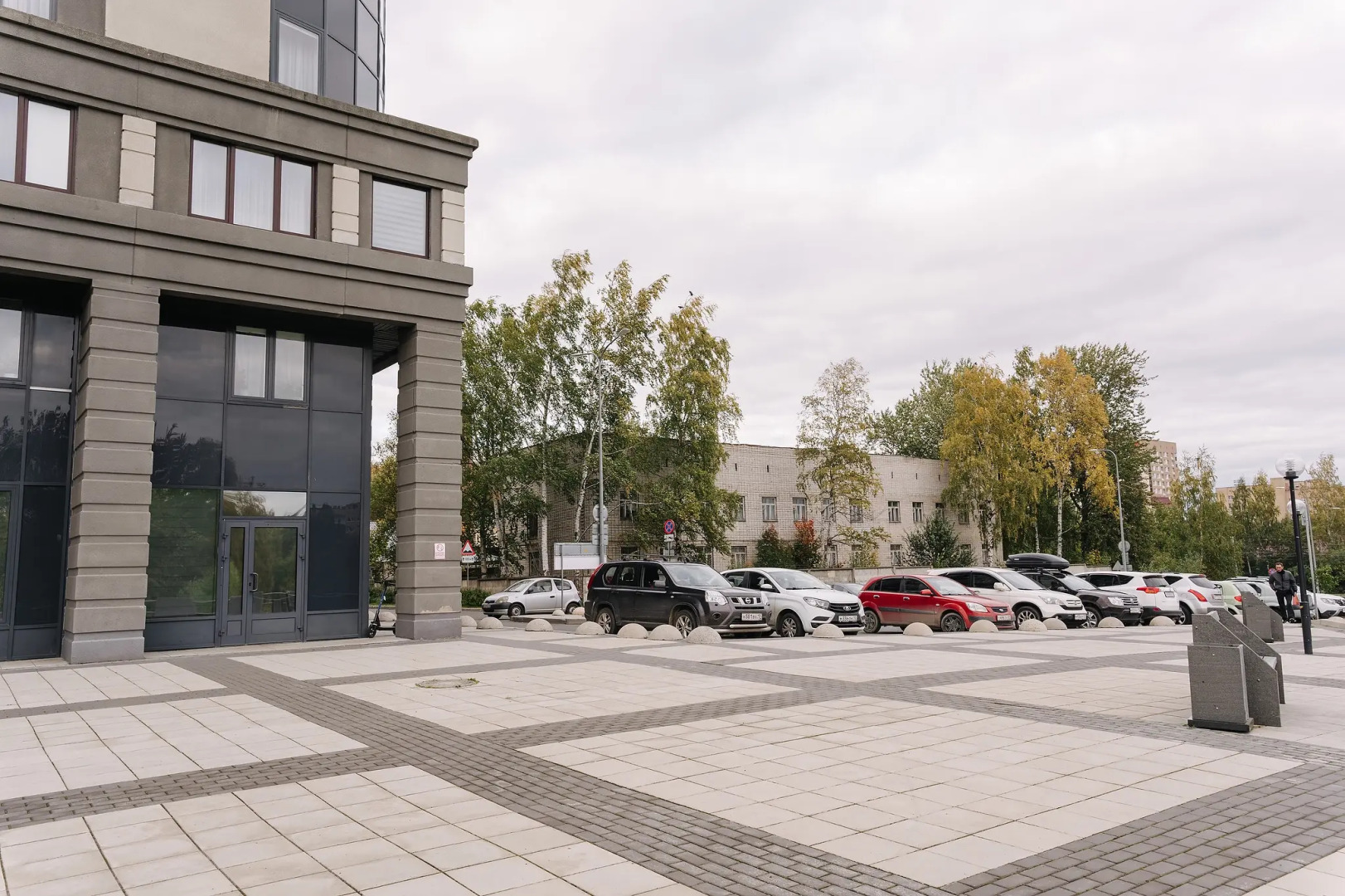 Апартаменты 9 ночей с видом на речку на Коммунальной 1