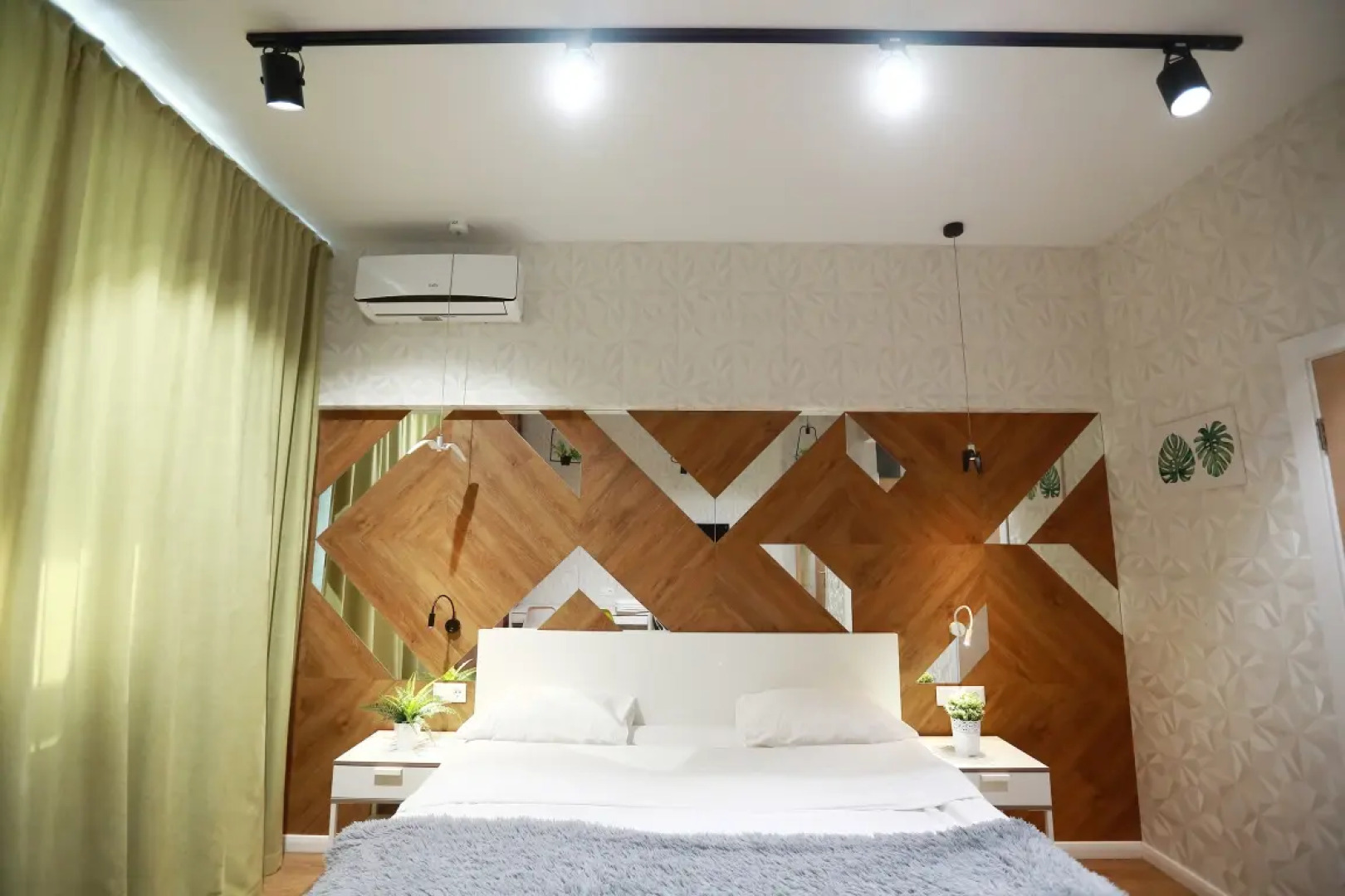 АПАРТАМЕНТЫ REHOME24 Студия 7 на 14 этаже