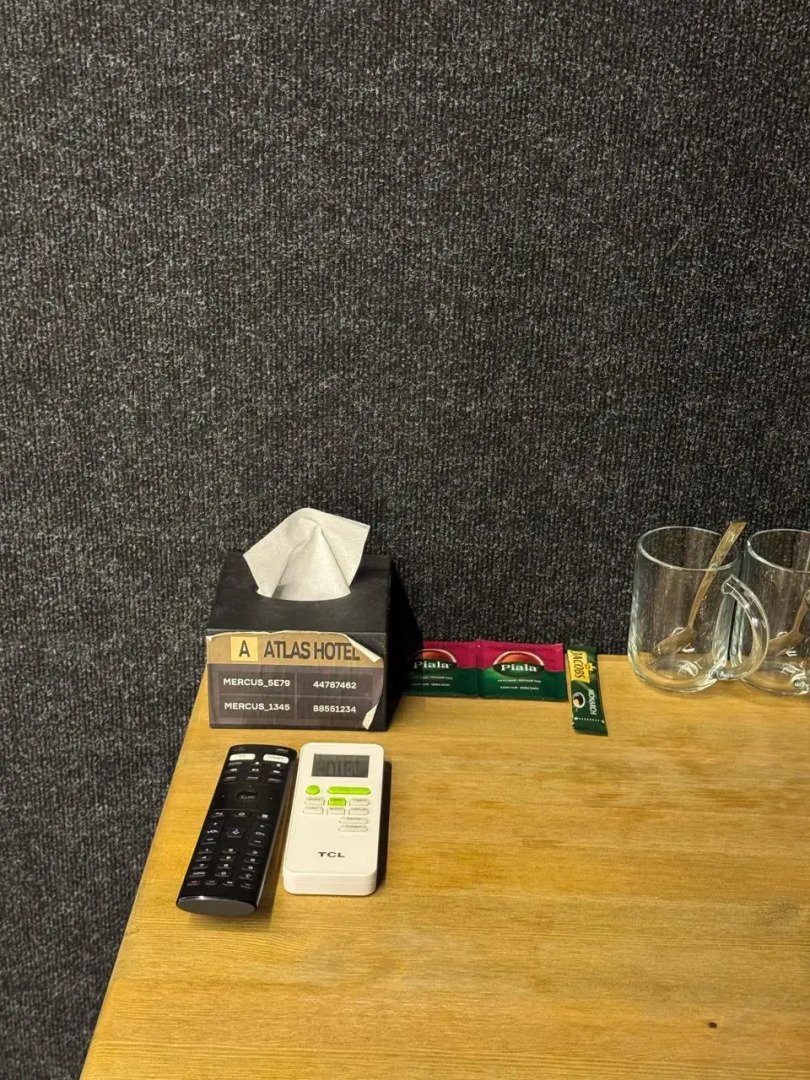 Мини-отель Atlas hotel