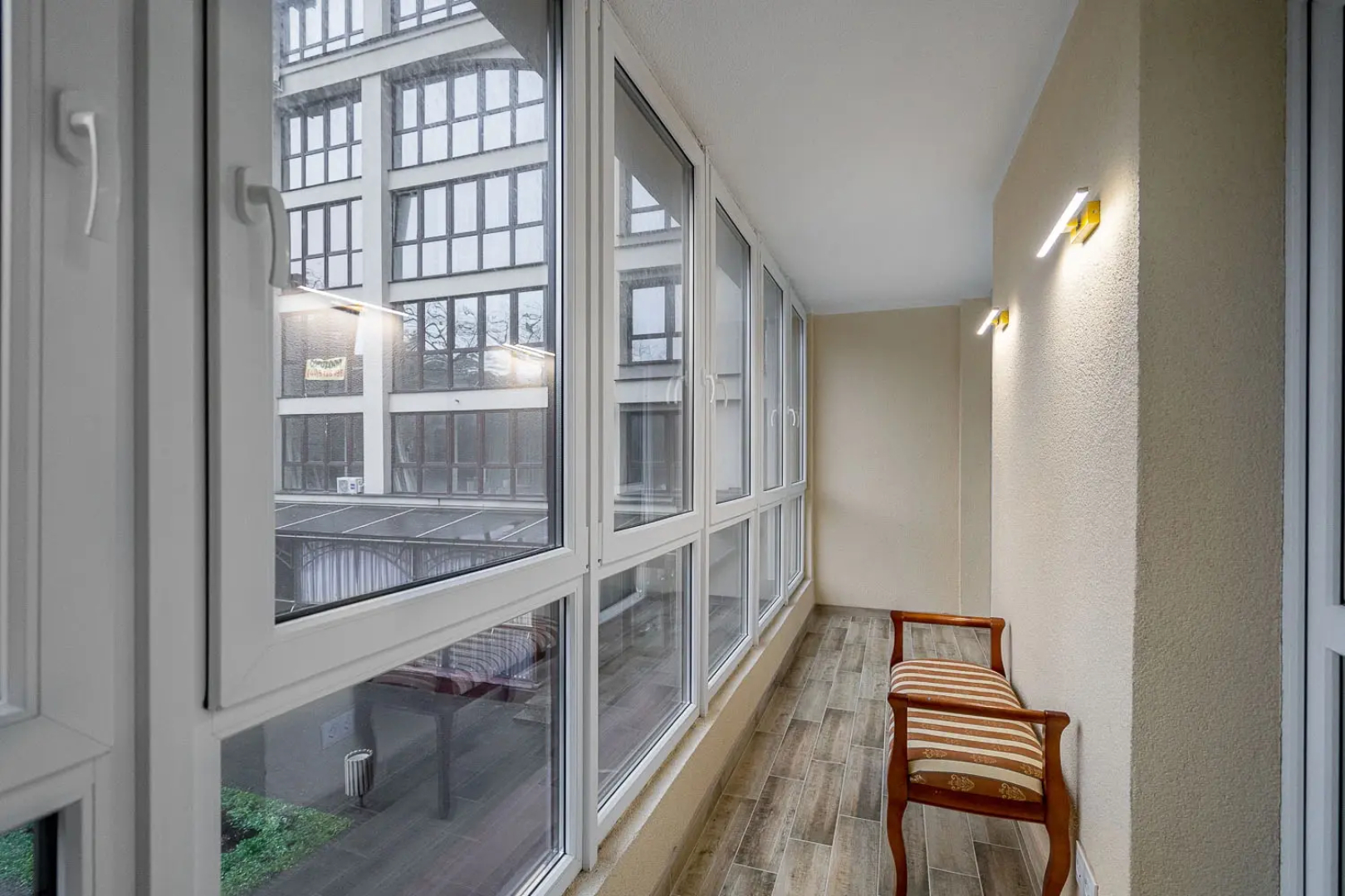 Двухкомнатные Апартаменты Ladgorna на Макаёнка 12к