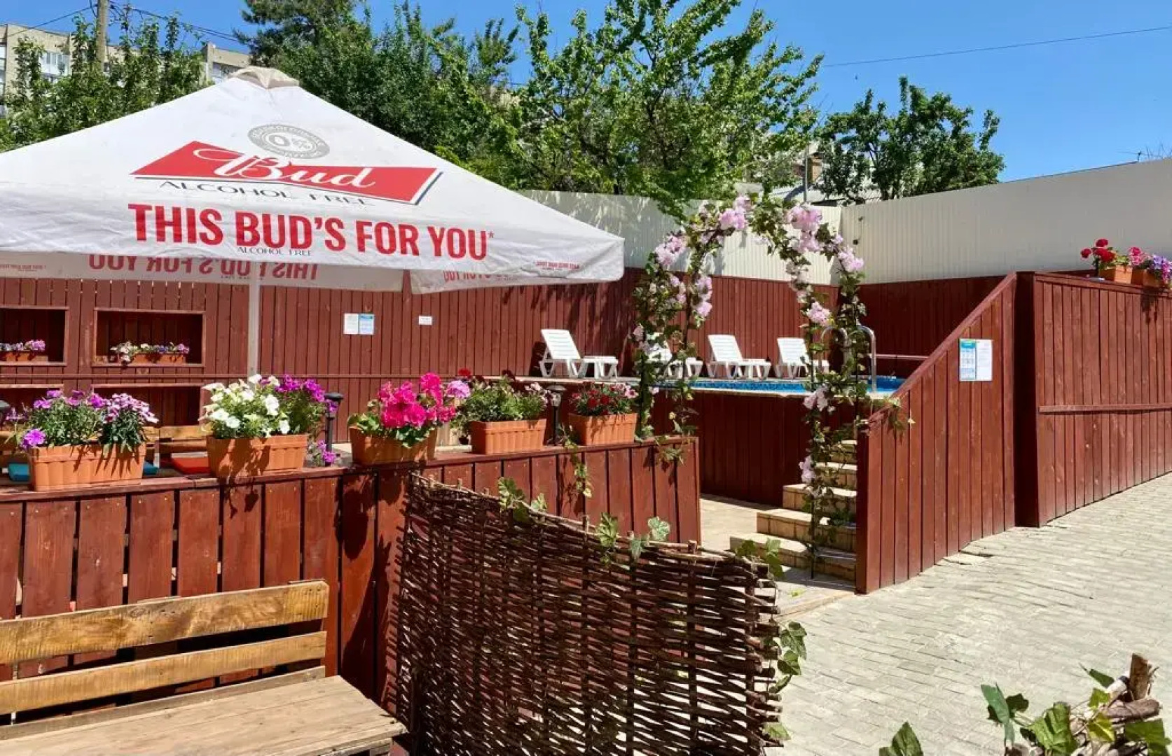 Отель Империал