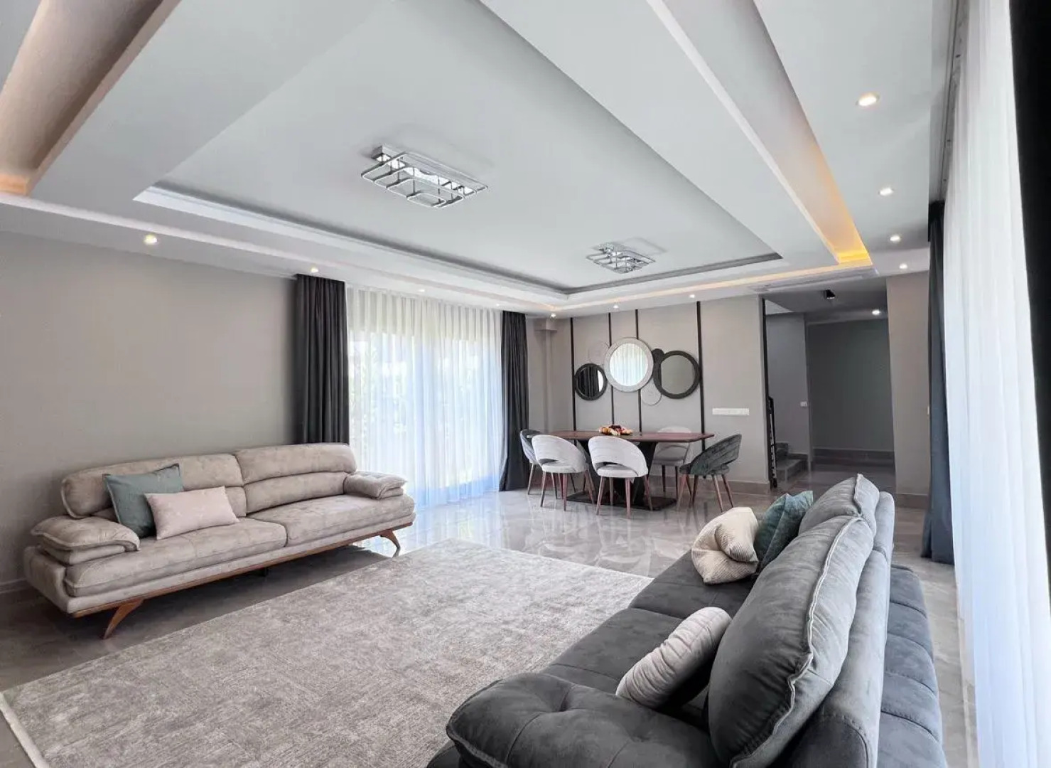 Вилла Deniz в Чамьюва 3+1 с подогреваемым бассейном