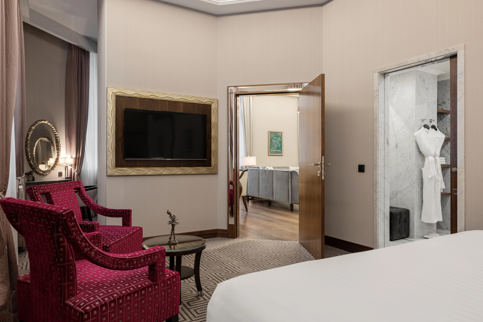 Сафмар Аврора Люкс (бывший Марриотт Ройал Аврора)