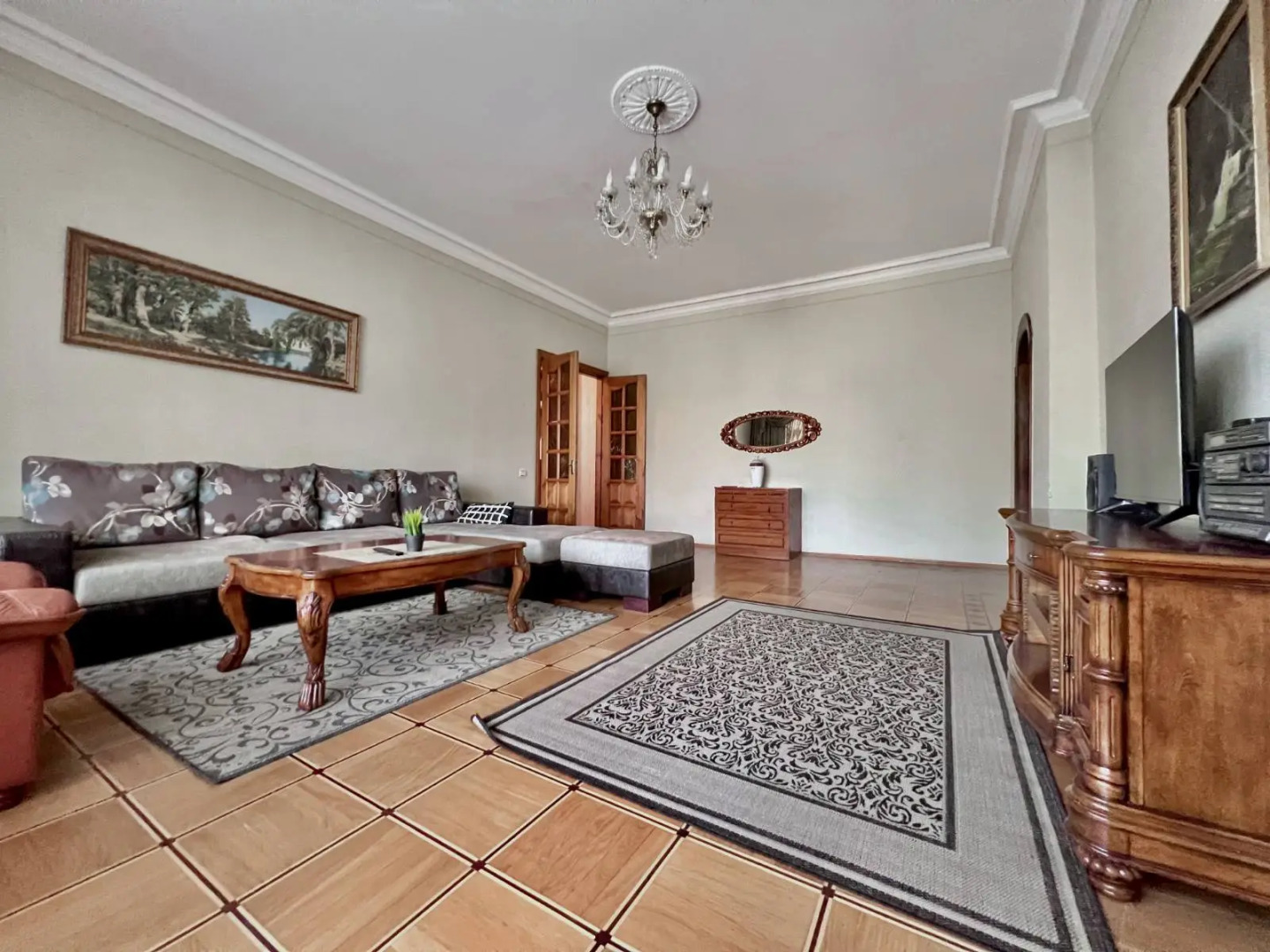 Апартаменты 3х комнатные пр.НЕЗАВИСИМОСТИ 12, Центр!