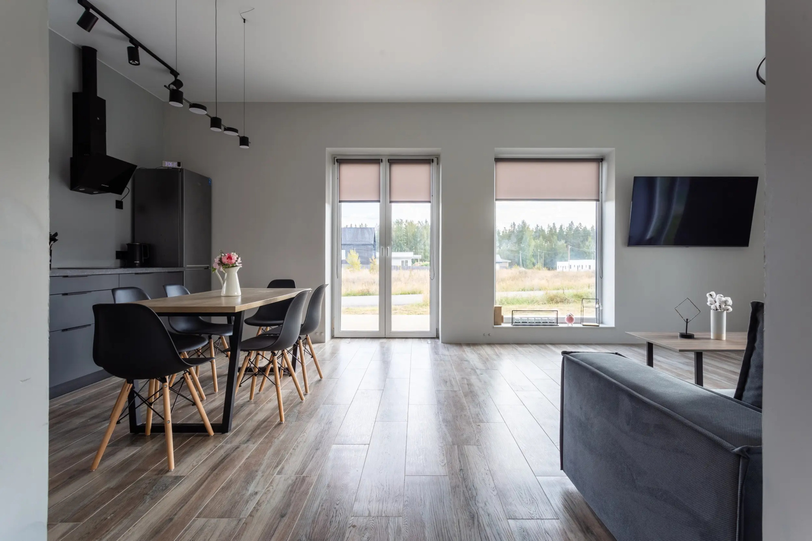 Частный дом Eliza Home с джакузи в Сосновских Горках