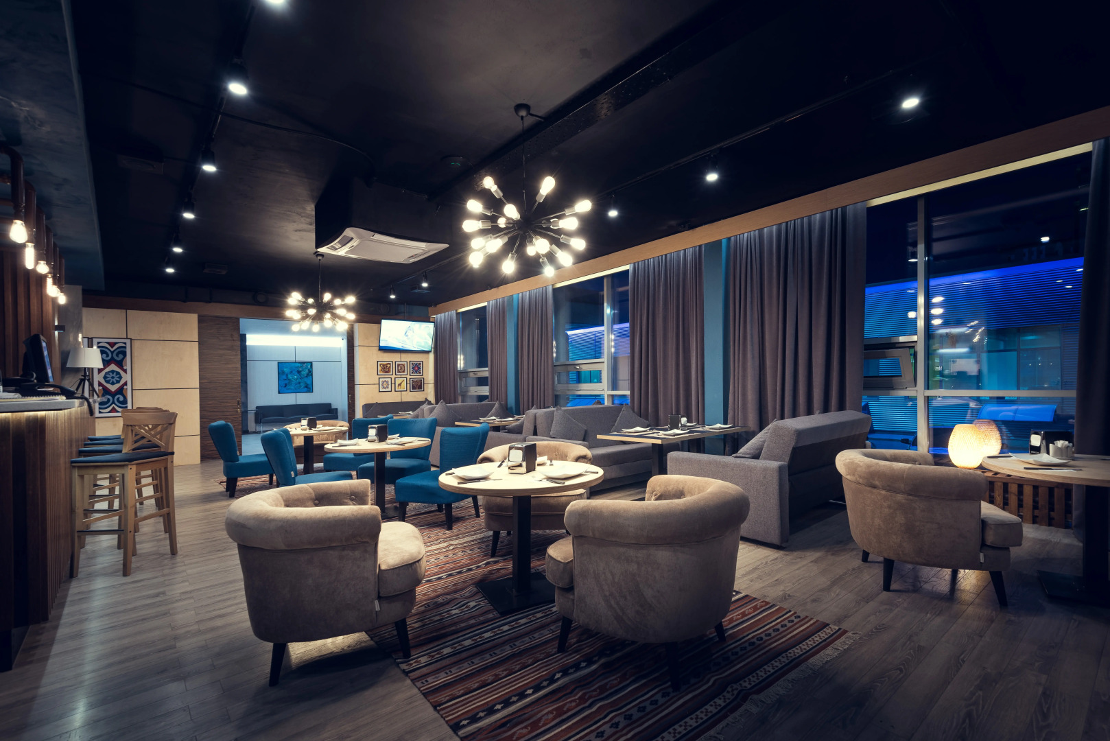 Отель Aykun Astana