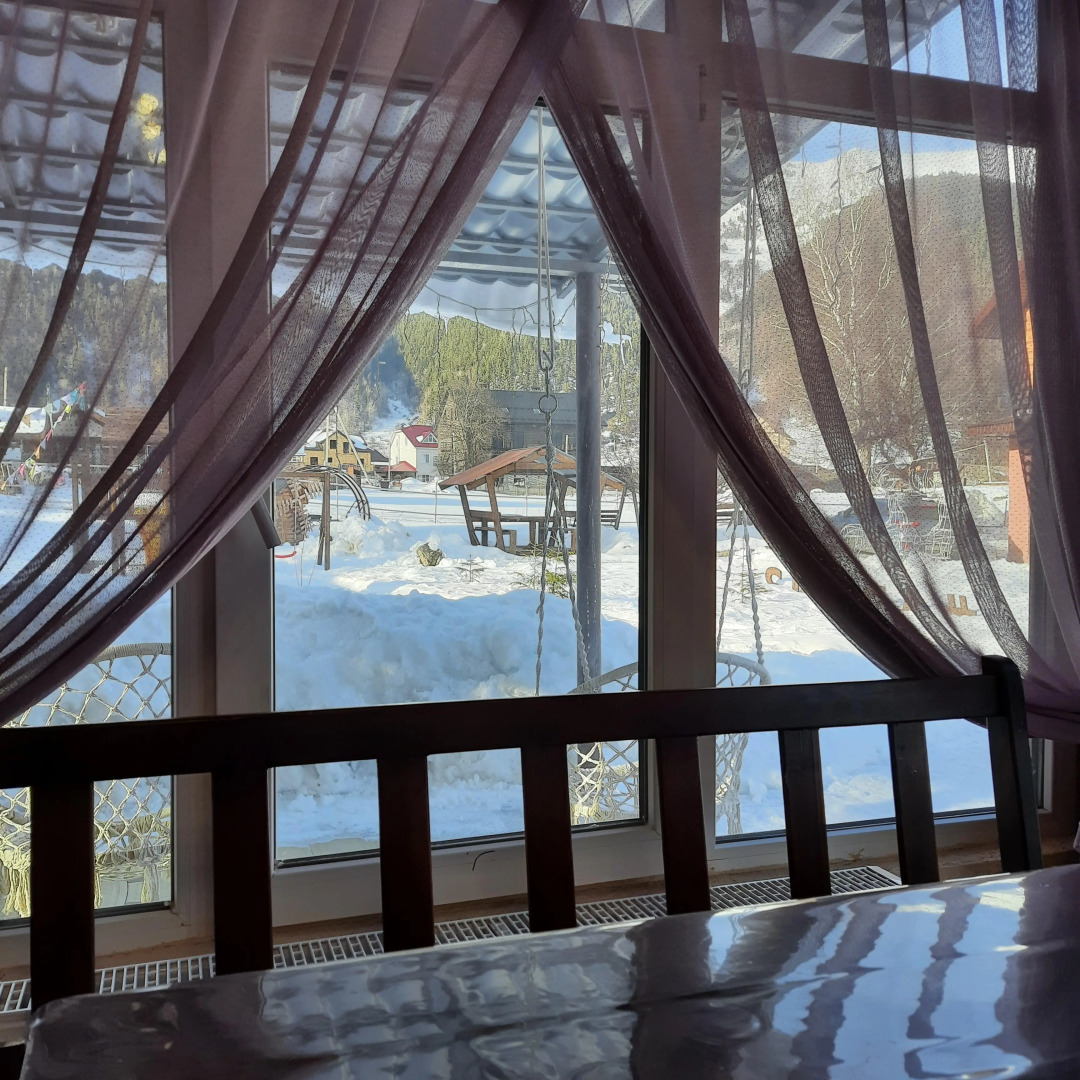 Гостевой дом Вила Лиза с трансфером к подъемникам