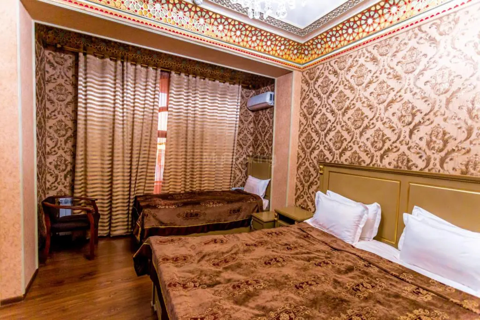 Отель Edem Plaza