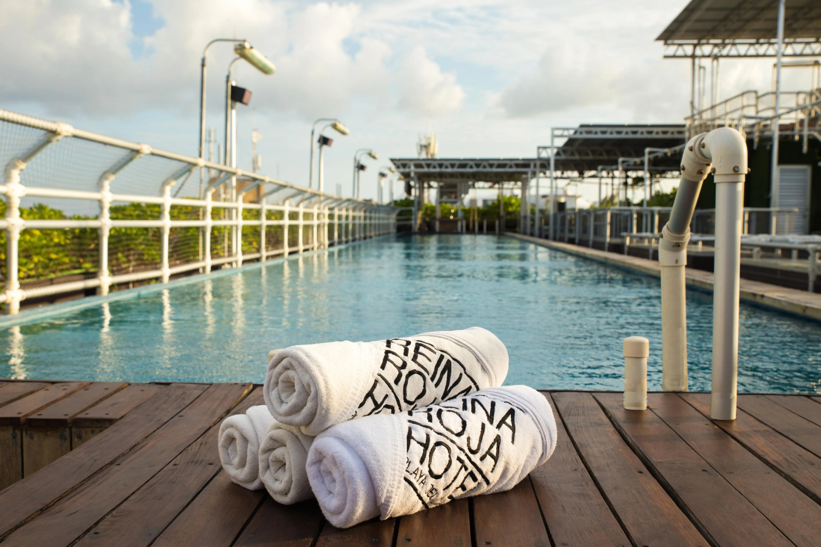 Отель La Reina Roja Boutique adults only